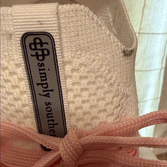 Simply Southern Women's Floral Pink and Cream Sneakers - Picture 2 of 4